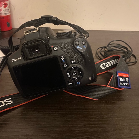 Cannon Rebel T5 with cannon zoom lens EF-S 18-55mm - Picture 7 of 8